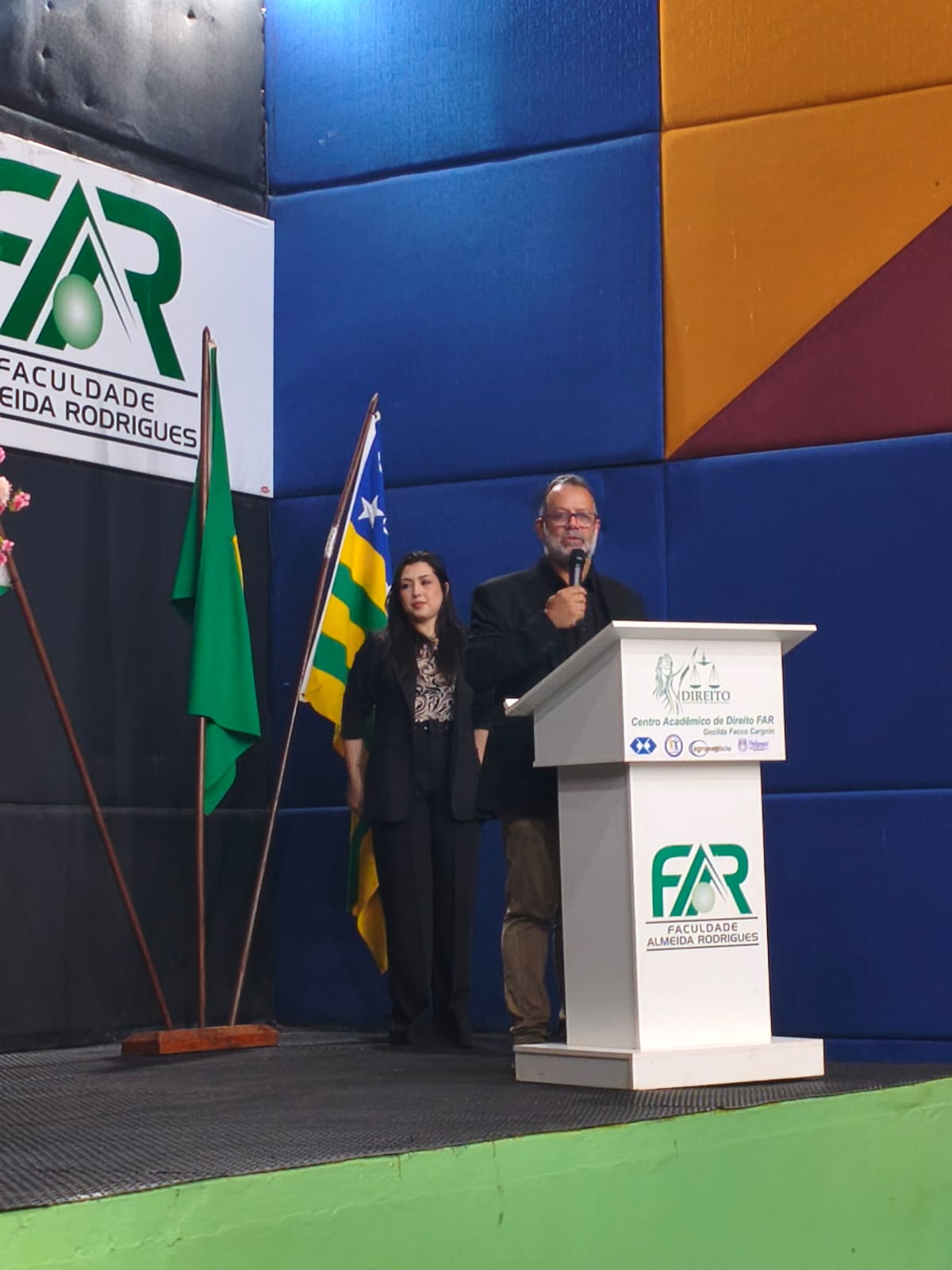 Foto 6 — Cerimônia da Toga celebra o início da trajetória acadêmica dos estudantes de Direito 2026/2